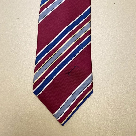 Givenchy silk tie - Picture 3 of 8